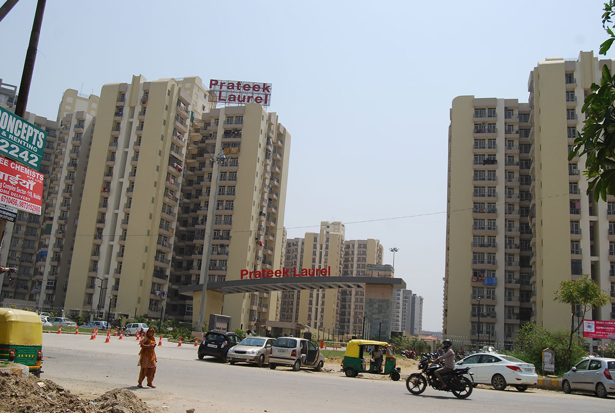 Prateek Laurel in Sector 120 Noida