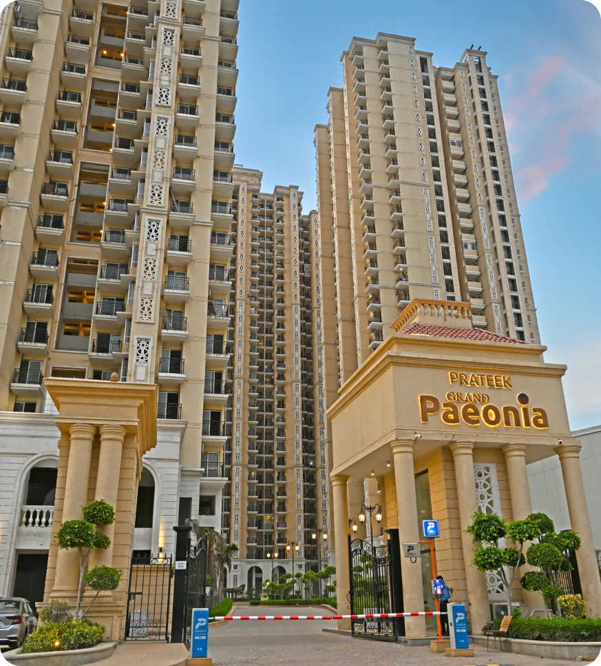 Prateek Grand Paeonia, Siddharth Vihar living in delhi