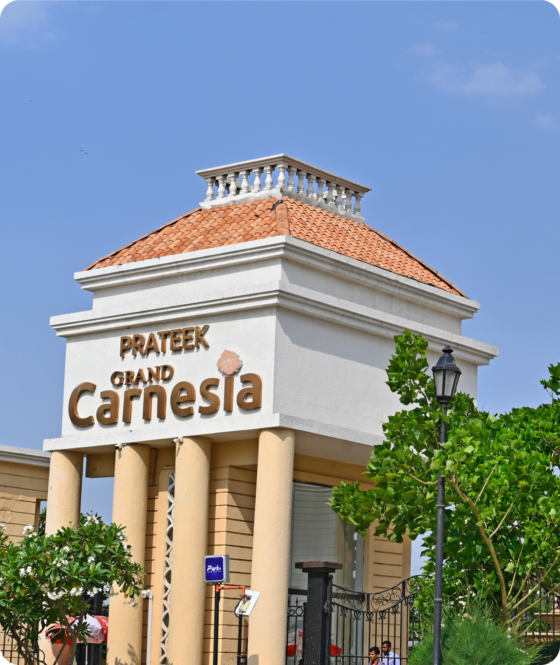 Prateek Grand Carnesia