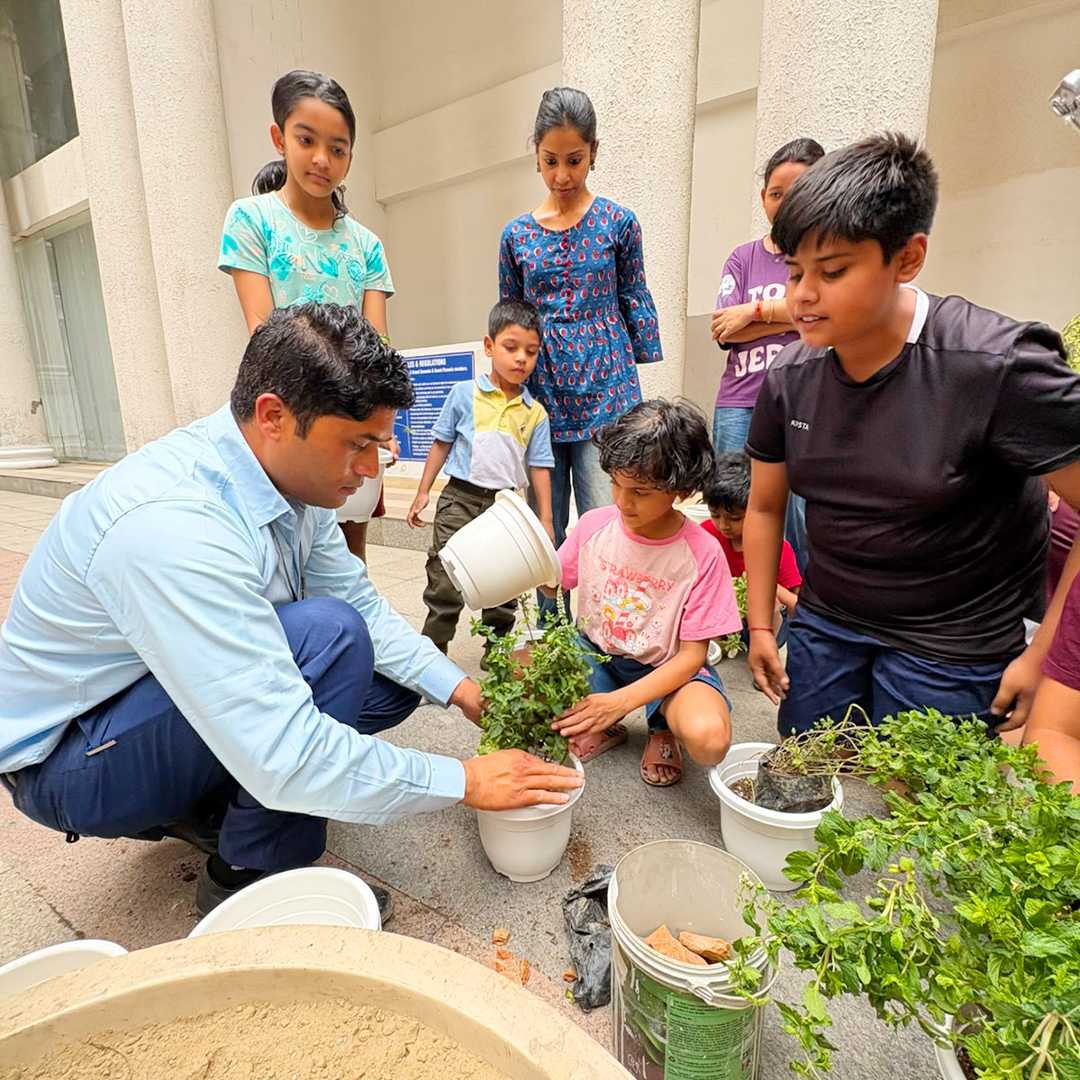Prateek Foundation Celebrates World Environment Day