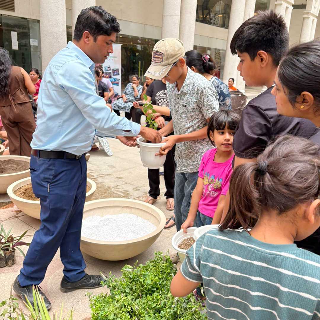 Prateek Foundation Celebrates World Environment Day