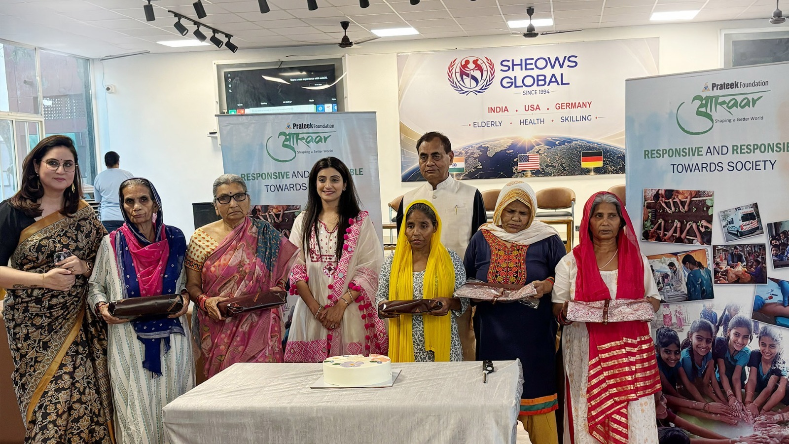 Mother's Day Celebration with SHEOW Elders By Prateek Foundation Aakar